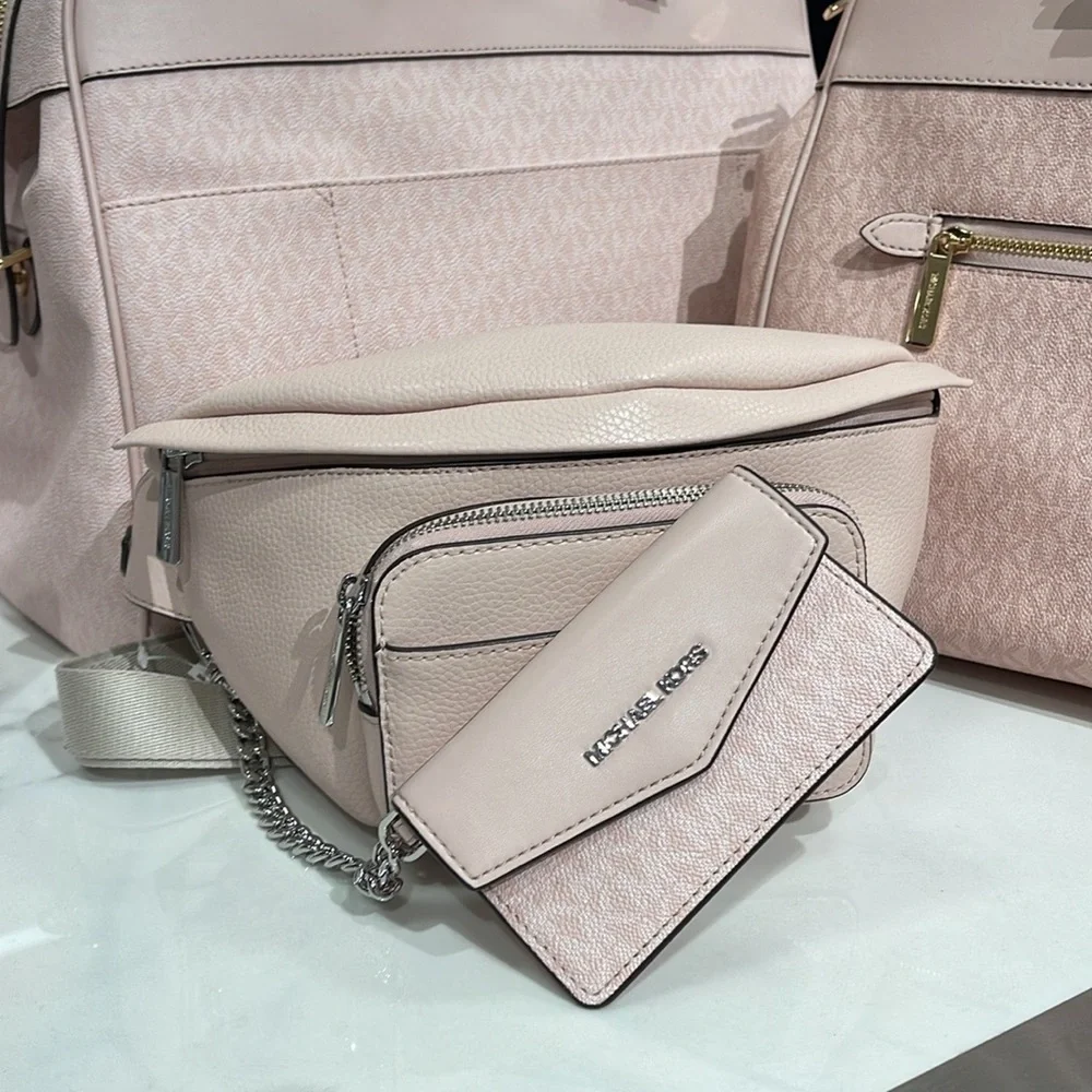 MICHAEL KORS Maisie Large Pebbled Leather 2-in-1 Sling Pack Lt Powder Blush  NWT